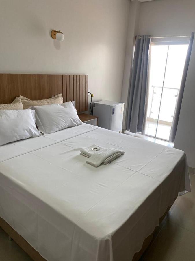 Hotel Plaza Pontes E Lacerda エクステリア 写真